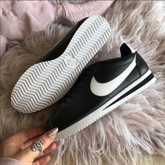 NWT Nike Cortez Leather Classic - Picture 7 of 8